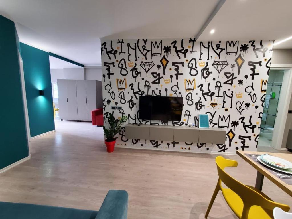 Apartman Helga's Deluxe 3 Tirana